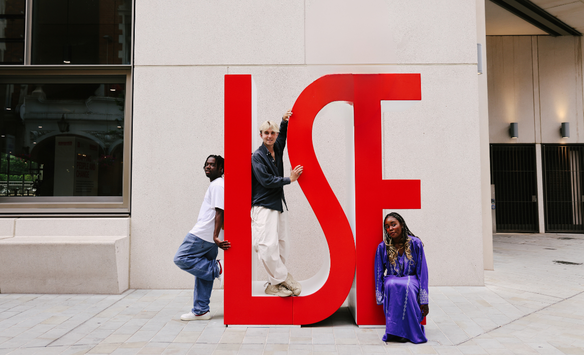 Every year, LSE students elect new leaders to take the London School of Economics Students’ Union to new heights.  They represent the interests of students at national and local level and work to make things better for LSE Students.