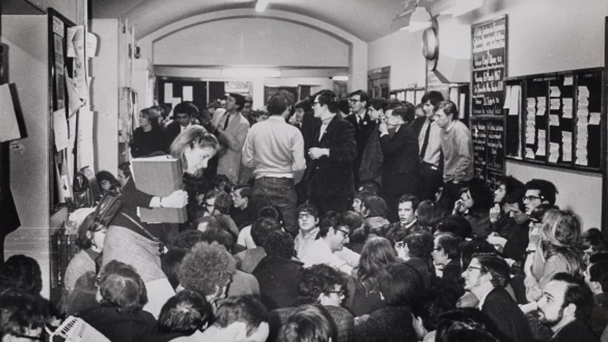 A lot has been achieved since the formation of LSESU in 1897. Below you can have a look at some previous causes and campaigns taken up by LSE students.